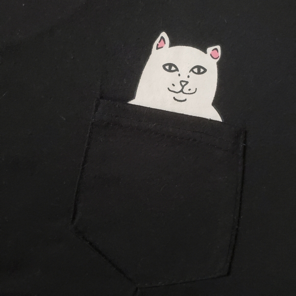 middle finger cat t shirt - Picture 3 of 4